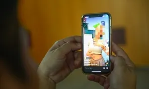 Bất lực khi con gái 18 tuổi nghiện clip ngắn TikTok nhảm nhí, vô bổ Bất lực khi con gái 18 tuổi nghiện clip ngắn TikTok nhảm nhí, vô bổ