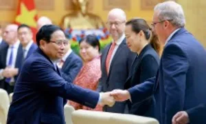 Thủ tướng đề nghị doanh nghiệp Mỹ coi Việt Nam là nơi đầu tư lâu dài Thủ tướng đề nghị doanh nghiệp Mỹ coi Việt Nam là nơi đầu tư lâu dài