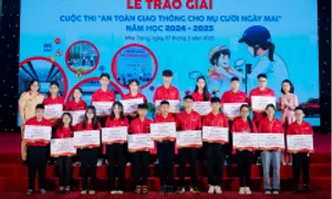 Hơn 3.000 bài thi về an toàn giao thông của học sinh và giáo viên Hơn 3.000 bài thi về an toàn giao thông của học sinh và giáo viên