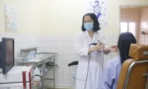 Thiếu nữ điếc đột ngột sau một giấc ngủ Thiếu nữ điếc đột ngột sau một giấc ngủ
